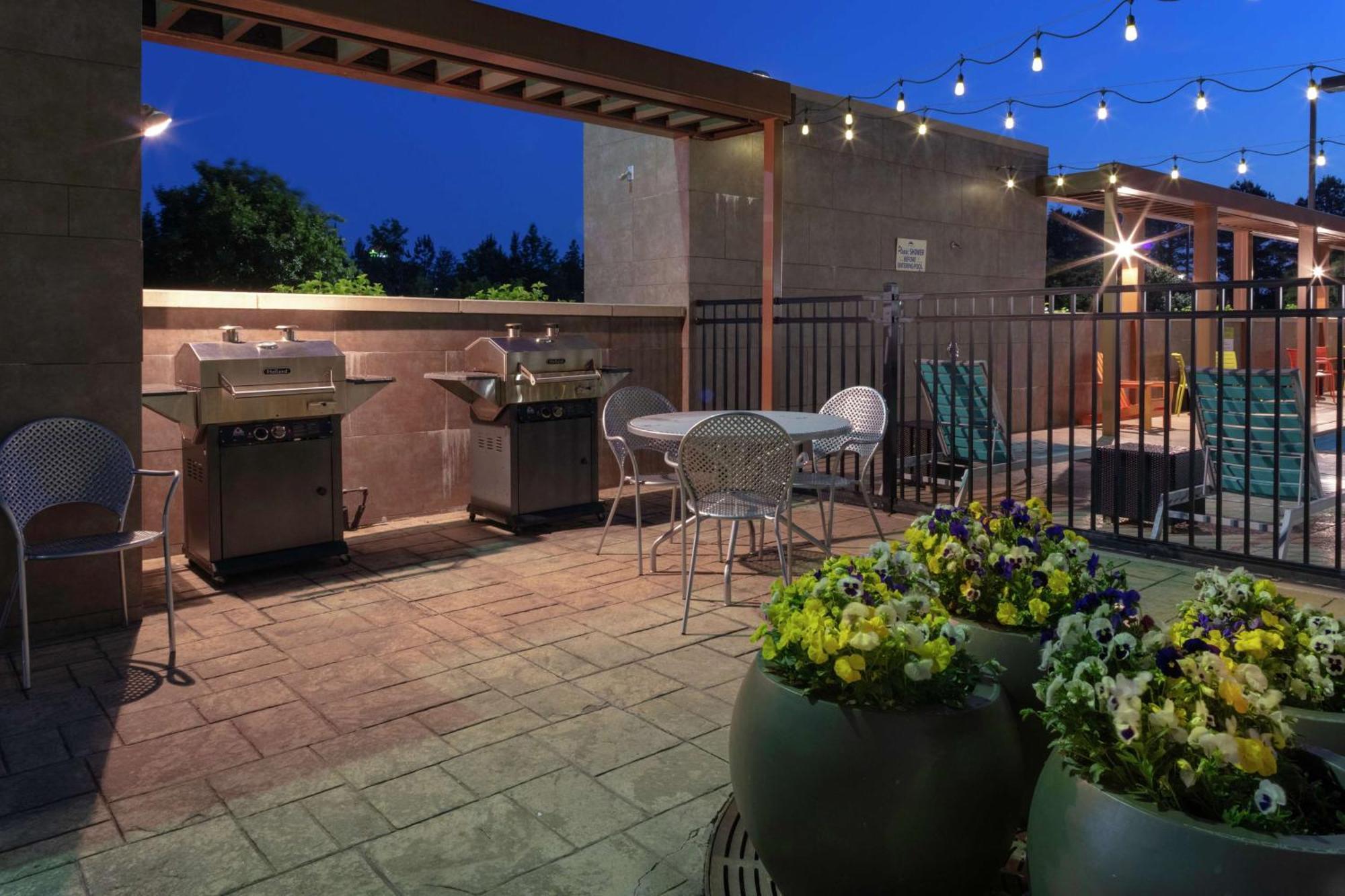 Home2 Suites By Hilton Fayetteville Fort Bragg Bagian luar foto